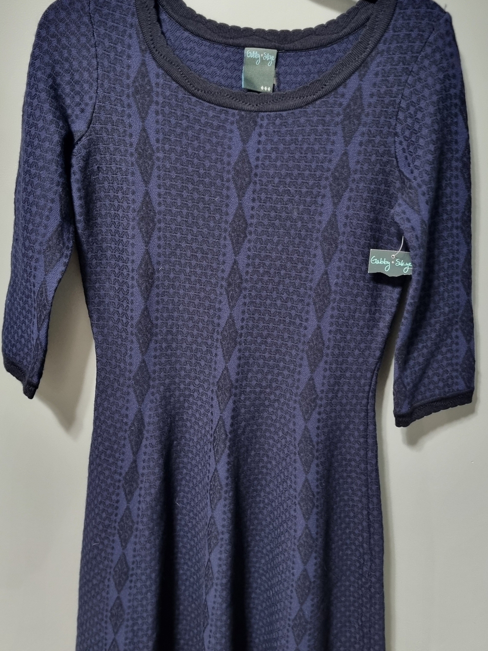 Gabby Skye Knit Dress Size Small NWT